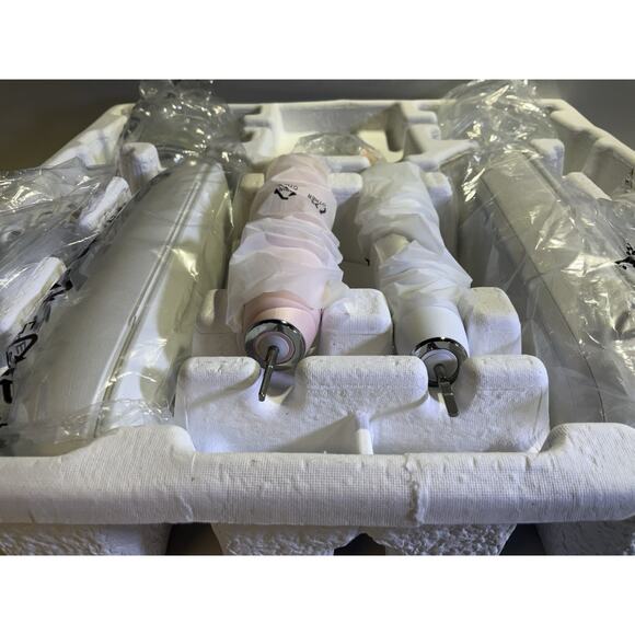 Philips Sonicare DiamondClean Smart 9300 Premium G3 Set of 2 Included White/Pink - Picture 5 of 6